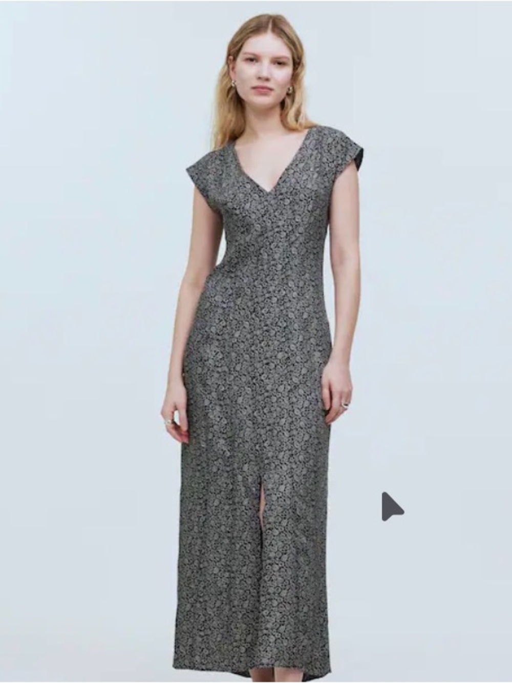 Madewell Cap-Sleeve V-Neck Midi Dreas